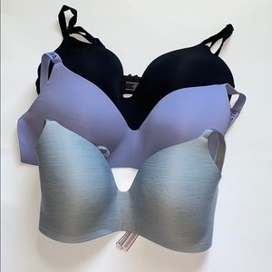 Victoria’s Secret T-shirt bra 36DD